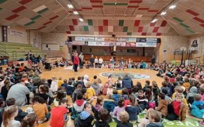 Rassemblement pour le lancement du thème et l’accueil des catéchistes.