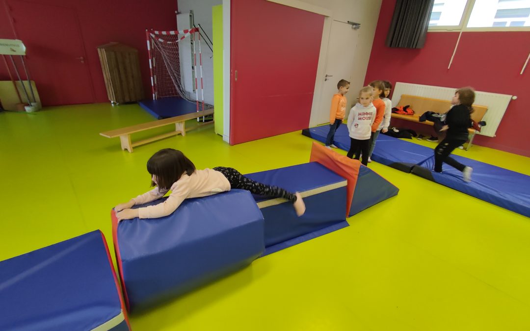 Gymnastique à l’école!